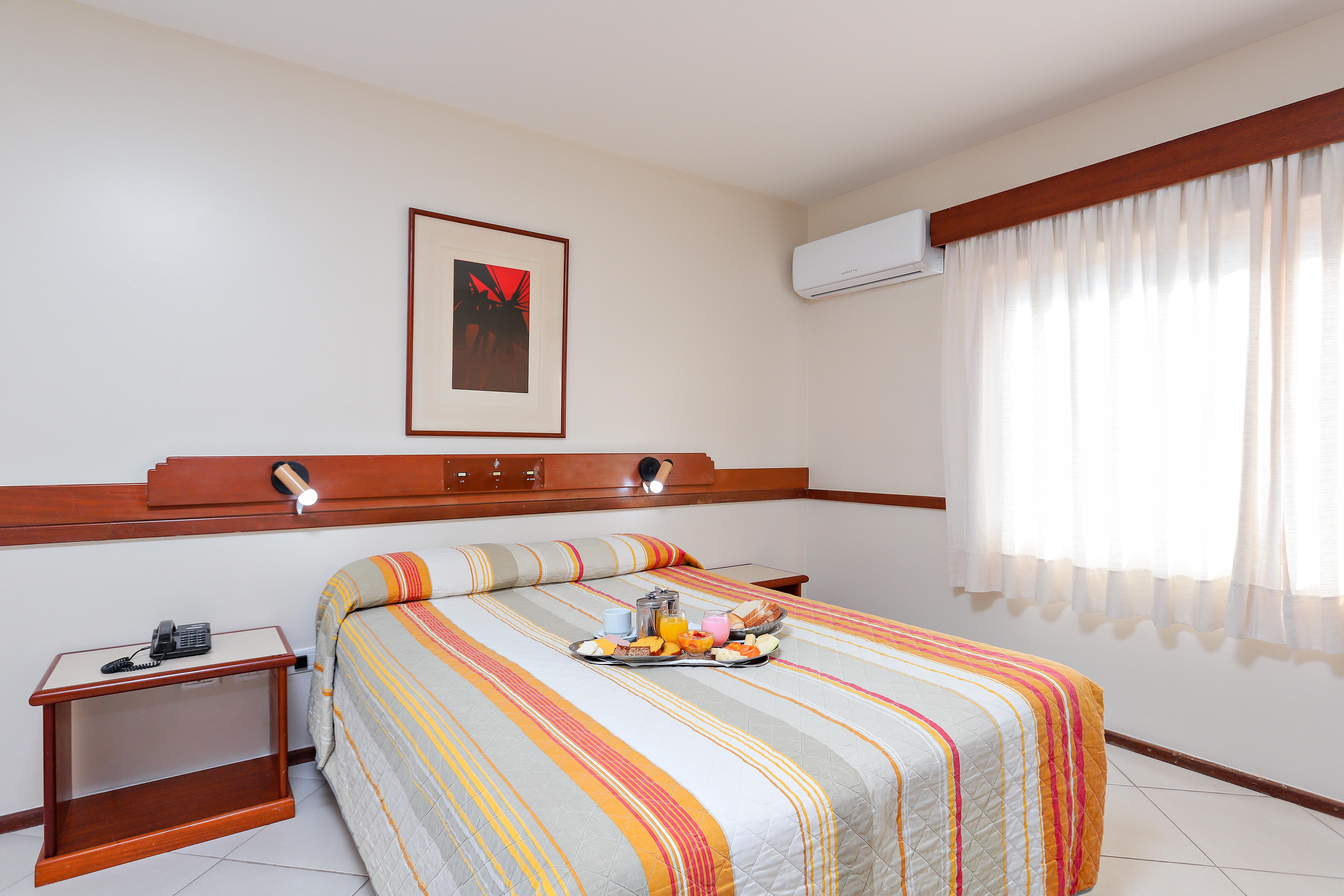 Hotel Suarez Campo Bom Exterior photo